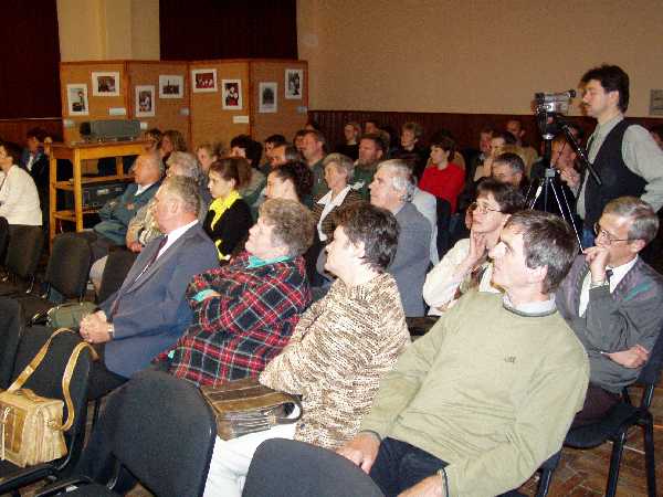 Szamóca hallgatósága (Fotó: pépé)